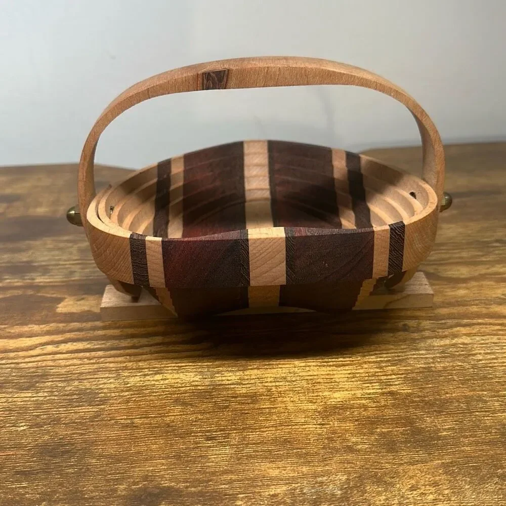 Handcrafted 5” Wooden Collapsible Heart Basket with Handle Trinket Dish‎